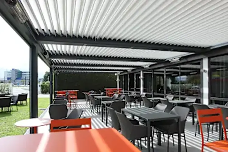 pergola bioclimatique Bio 230