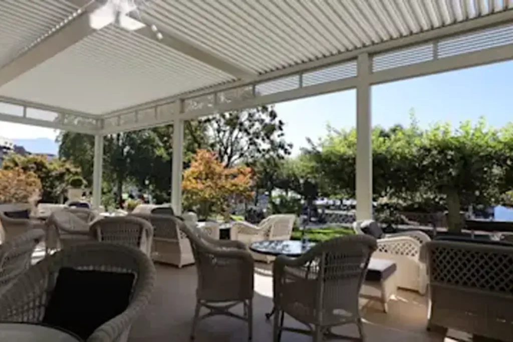 Pergola bioclimatique
